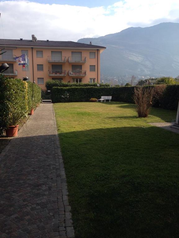 Villa Linfano Torbole Sul Garda Exteriör bild