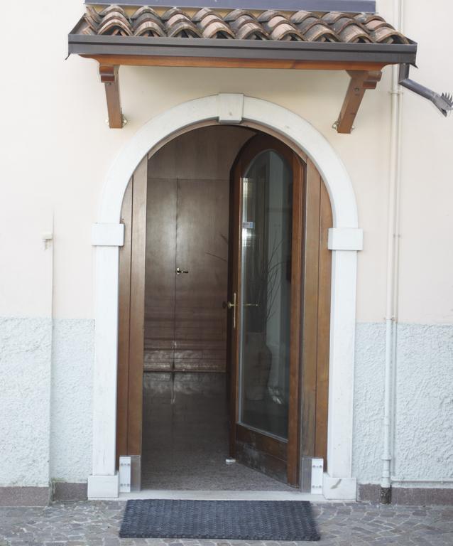 Villa Linfano Torbole Sul Garda Exteriör bild